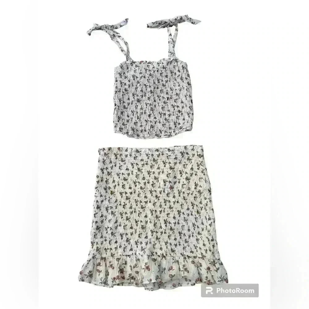 Adorable Abercrombie & Fitch 2 piece set NWT xs